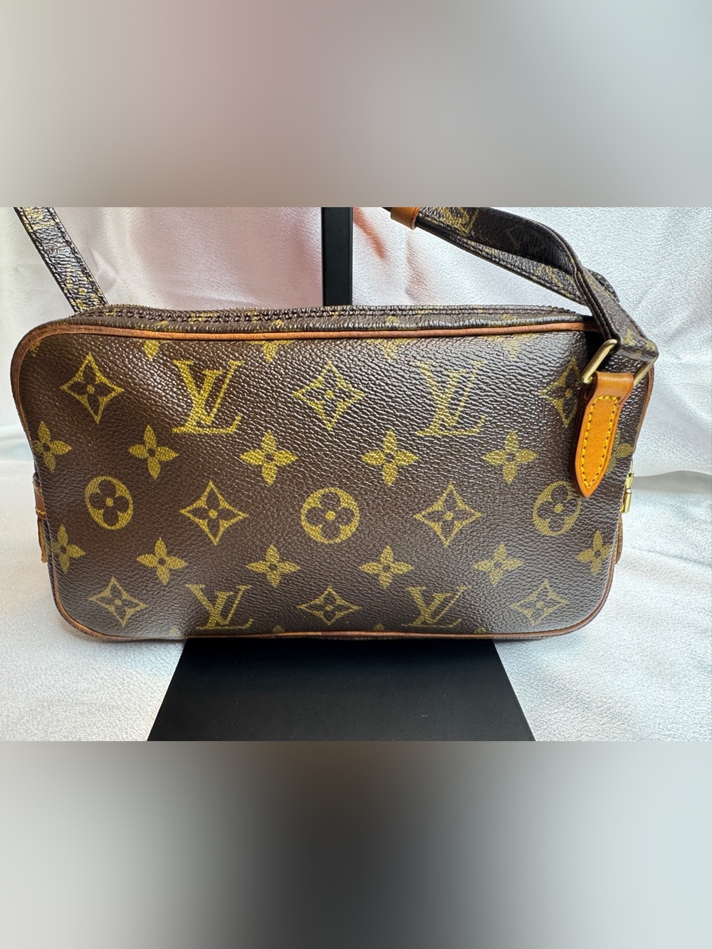 Louis Vuitton LV Monogram Pochette Marly Bandoulière with COA